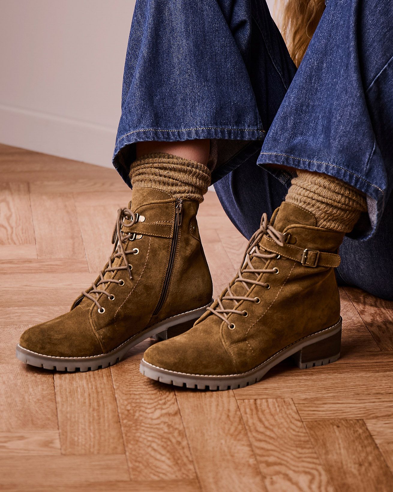 New look lace shops up flat hiker boot