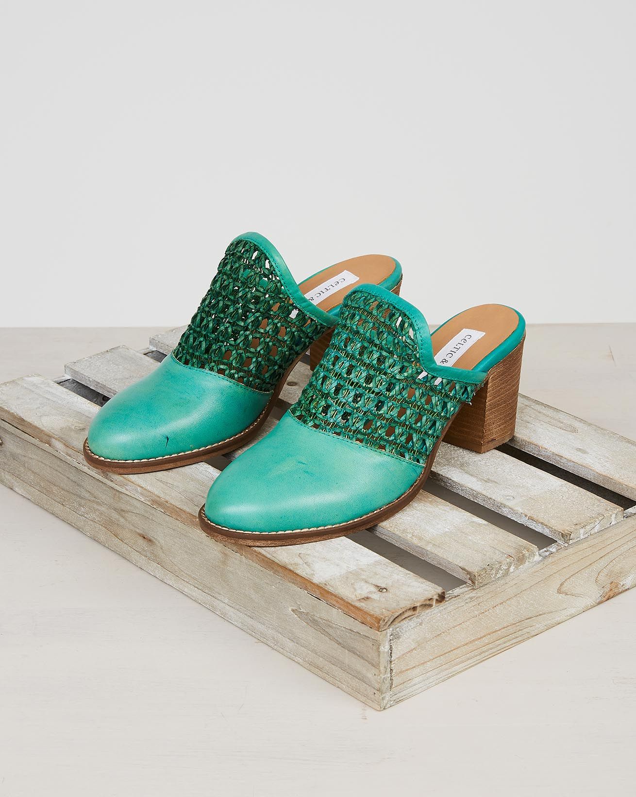 Leather Block Heel Mule / Emerald / 37