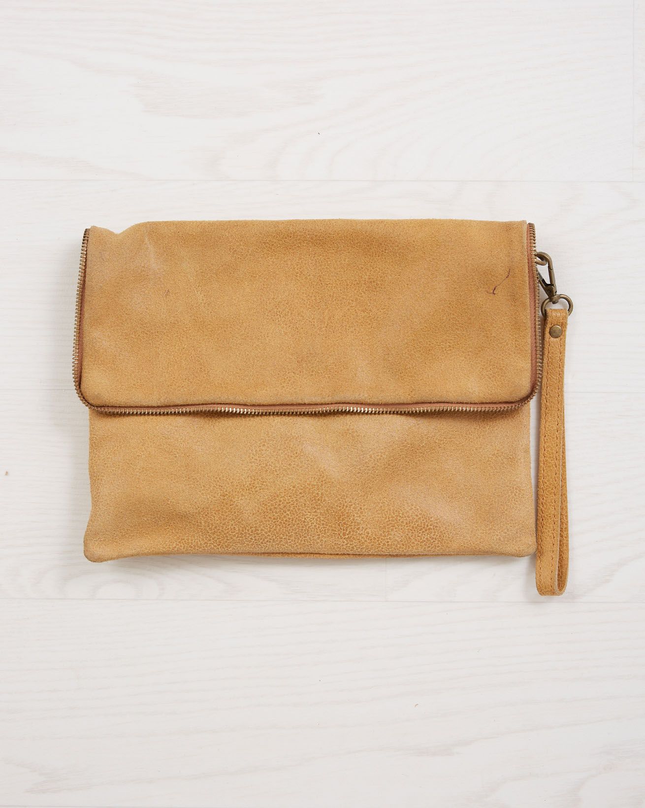 Vintage Suede Clutch Bag / Autumn Brown / One Size