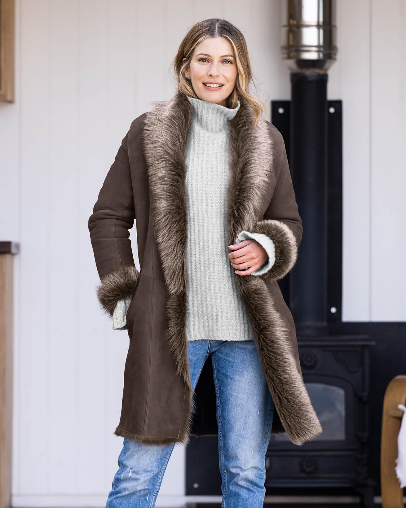 Manteau 3/4 à bordure en laine de Toscane