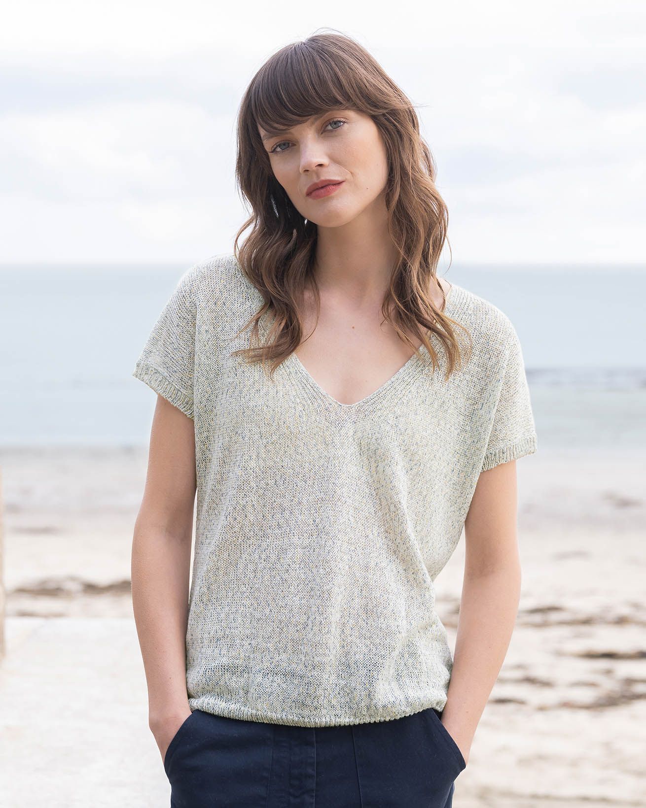 8099–8112_linen-knitted-v-neck-t-shirt_sea-foam-1_web.jpg