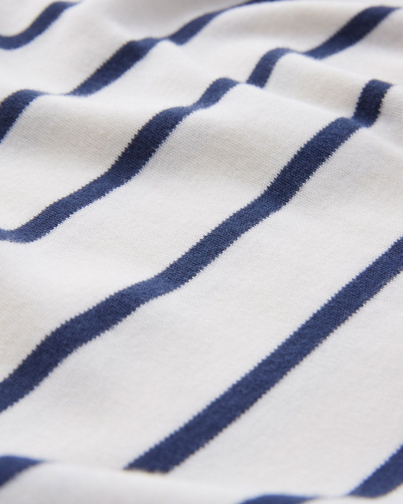 8149_t-shirt-knee-length-dress_chalk-navy-stripe_detail-2_web.jpg