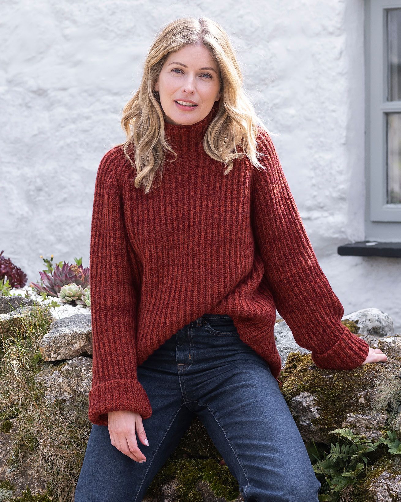 7510_chunky_fishermans_rib_jumper_rust-79-crop_web.jpg