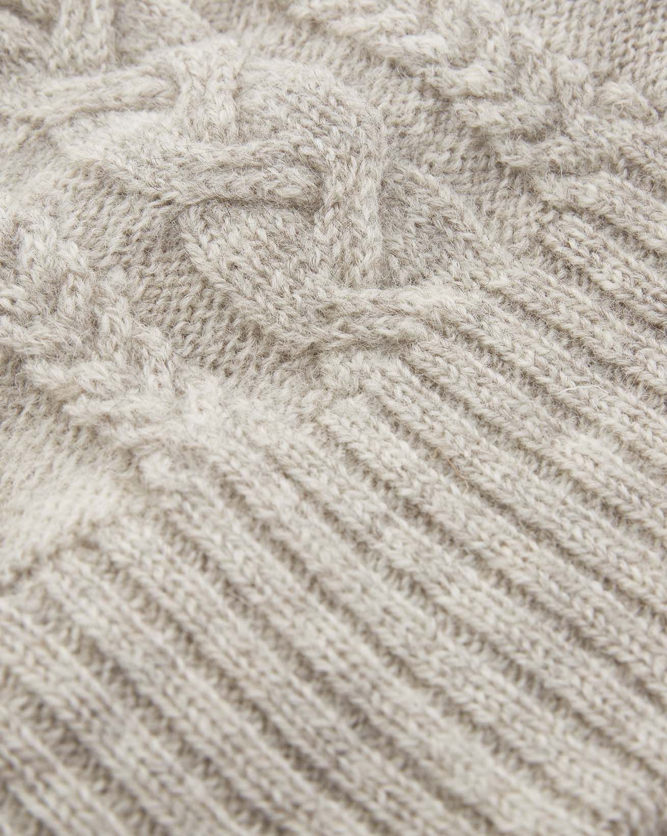 8204_british-wool-cable-zip-cardigan_undyed-taupe_detail-5_web.jpg