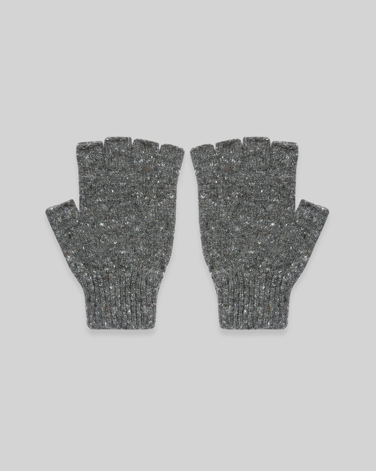 7985_donegal-fingerless-gloves_charcoal-1_web.jpg