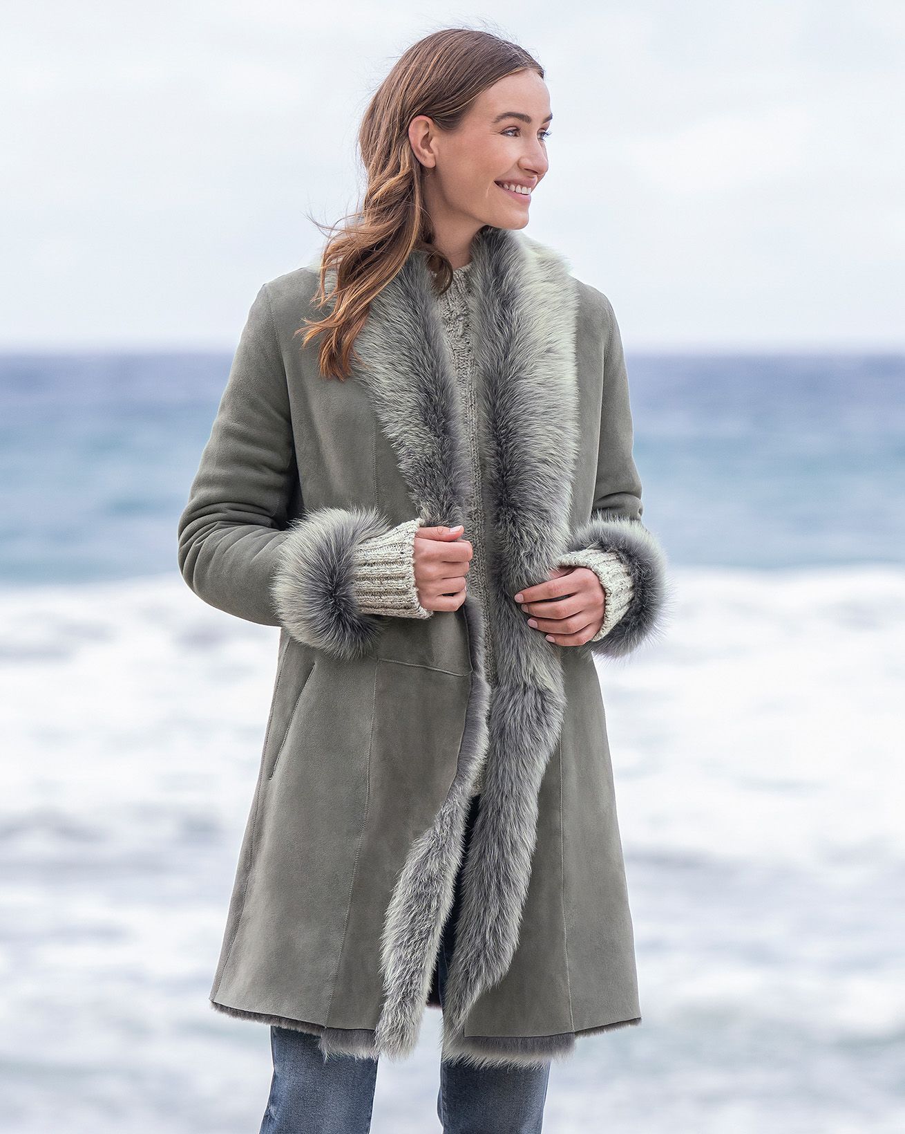 Manteau 3/4 à bordure en laine de Toscane