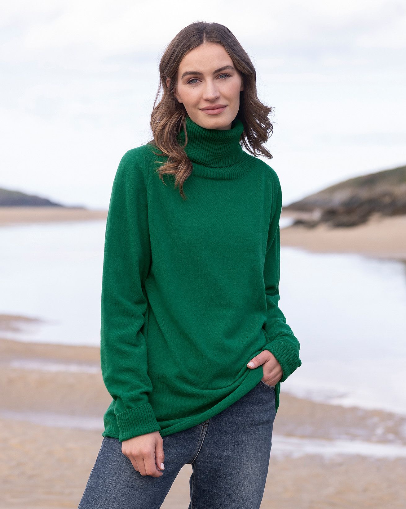 Slouch-Pullover aus Geelong-Wolle mit Rollkragen