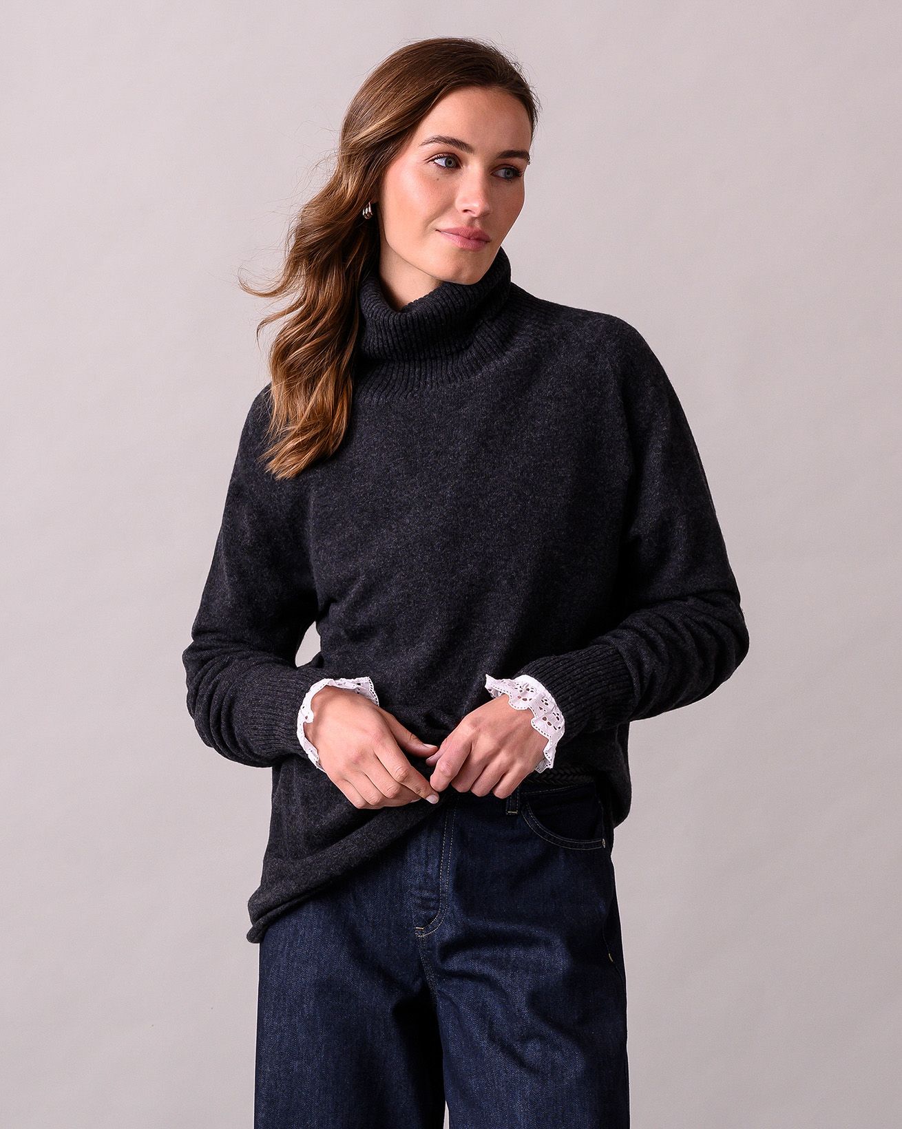 Slouch-Pullover aus Geelong-Wolle mit Rollkragen