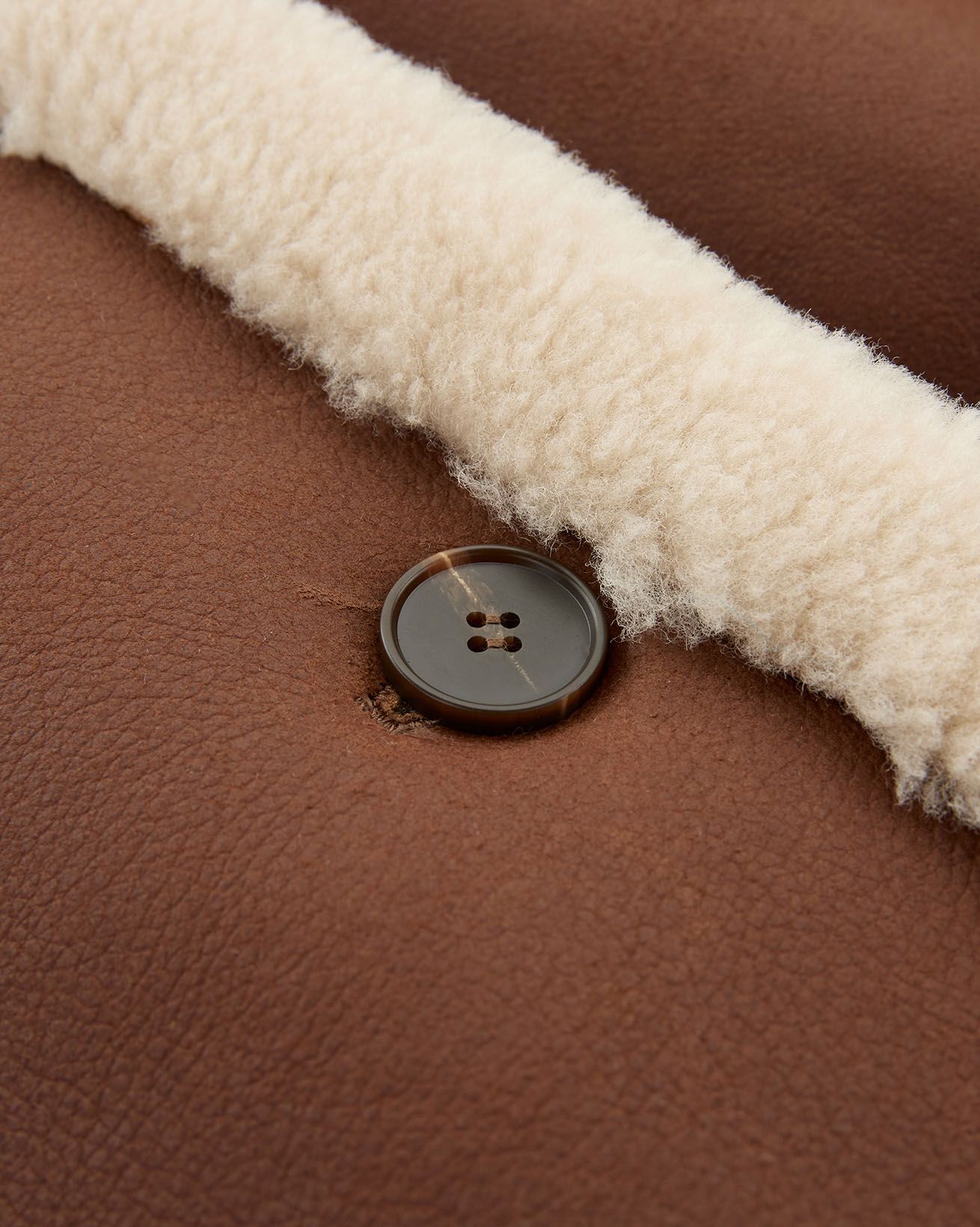 8539_Sheepskin-Western-Jacket_Cognac-Cream_Detail-1_WEB.jpg