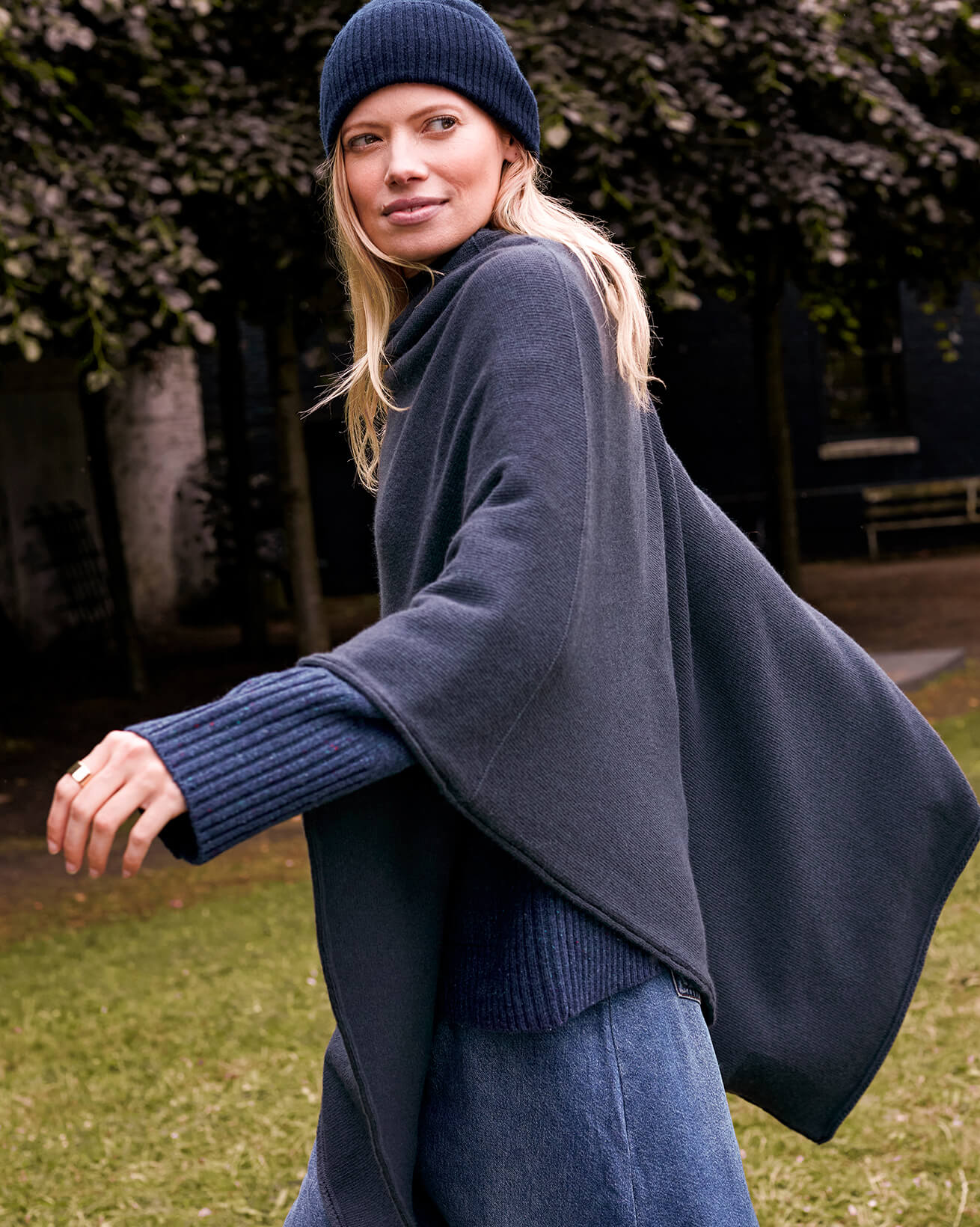 Poncho ample ultra doux