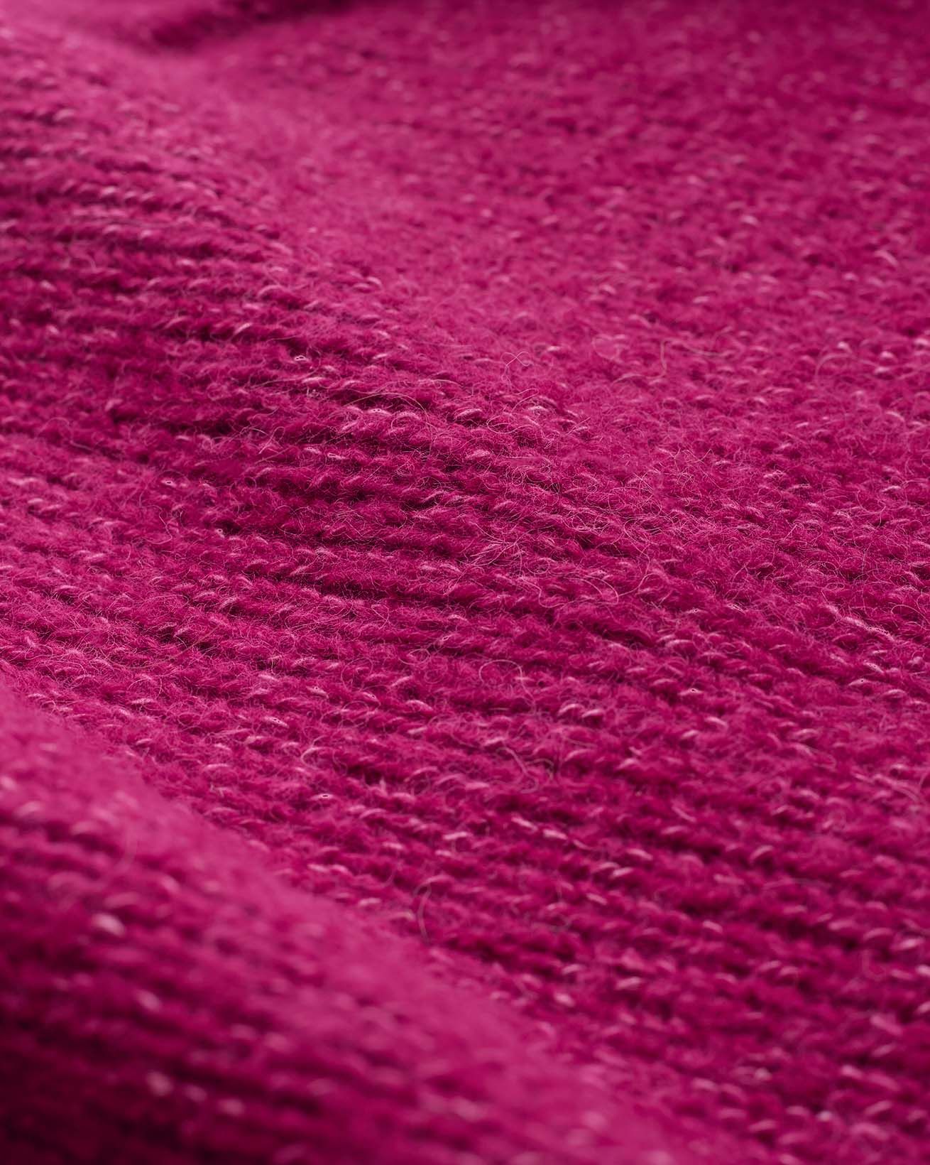 8566_Alpaca-Silk-Blend-Crew-Neck-Jumper_Raspberry_Detail-1_WEB.jpg