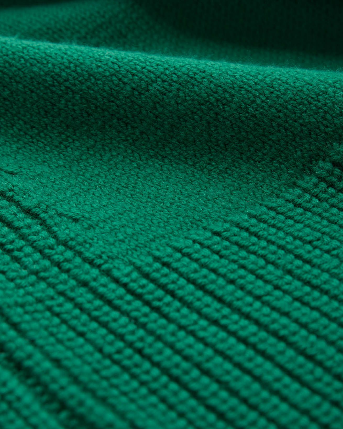 8583_Merino-Rib-Detail-Roll-Neck-Jumper_Emerald_Detail-3_WEB.jpg