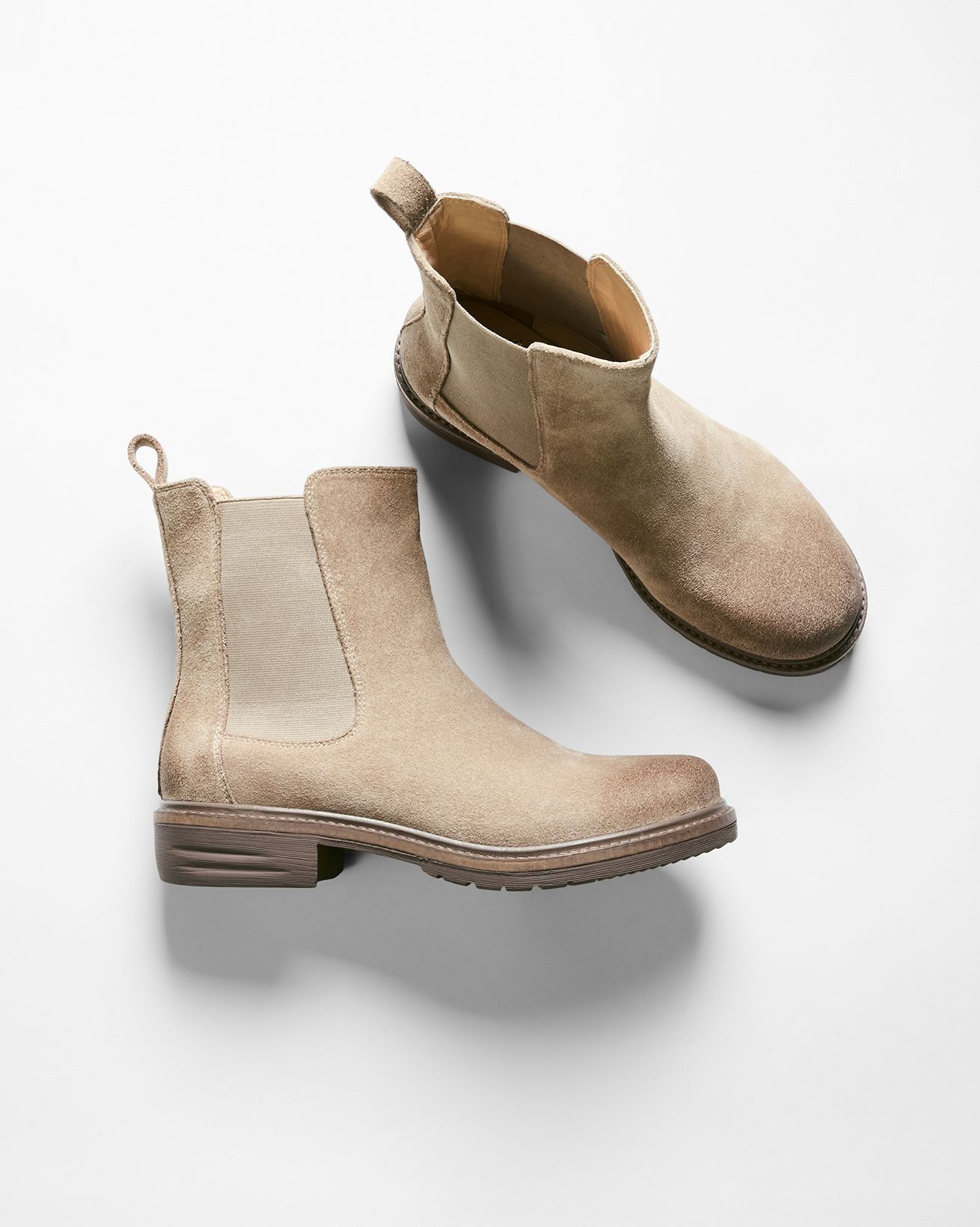 Essential Chelsea Ankle Boots