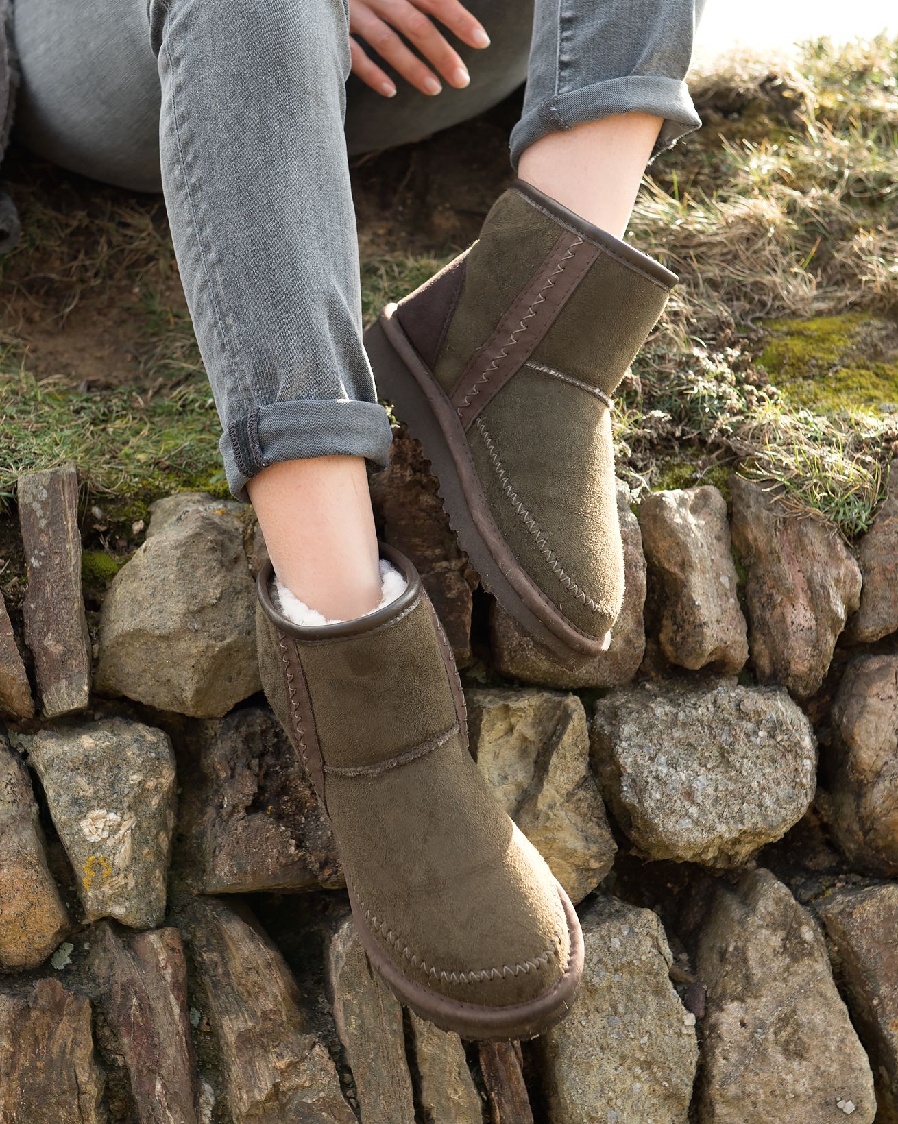 Moccasin Shortie Boot