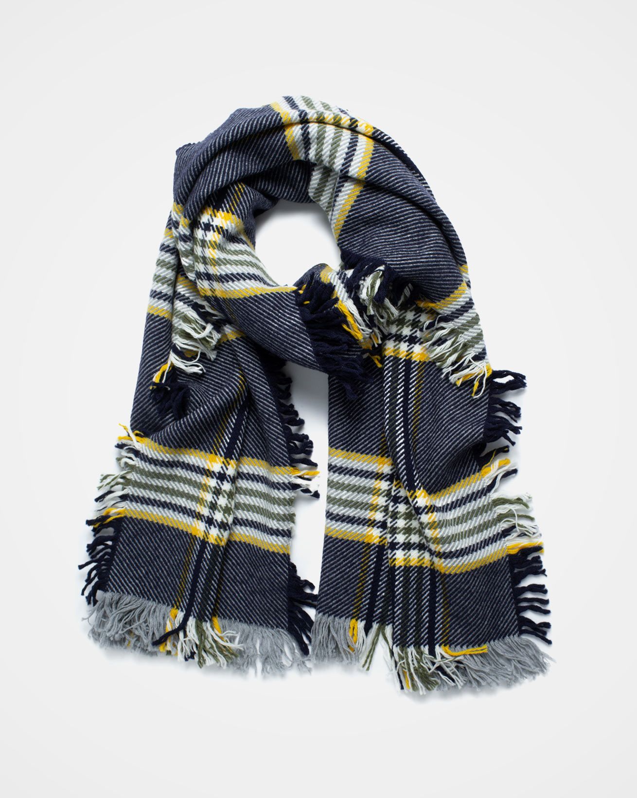7630_100%-wool-scarf_navy-yellow_web.jpg