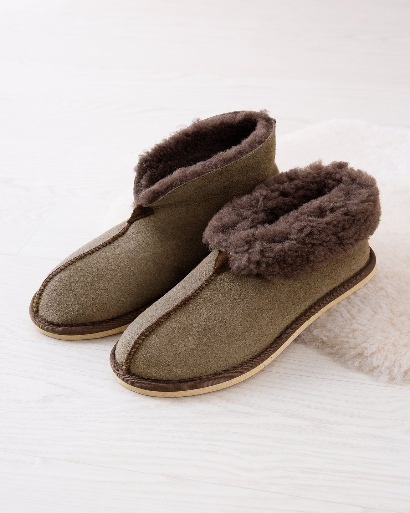 Ladies Shearling Bootee Slippers