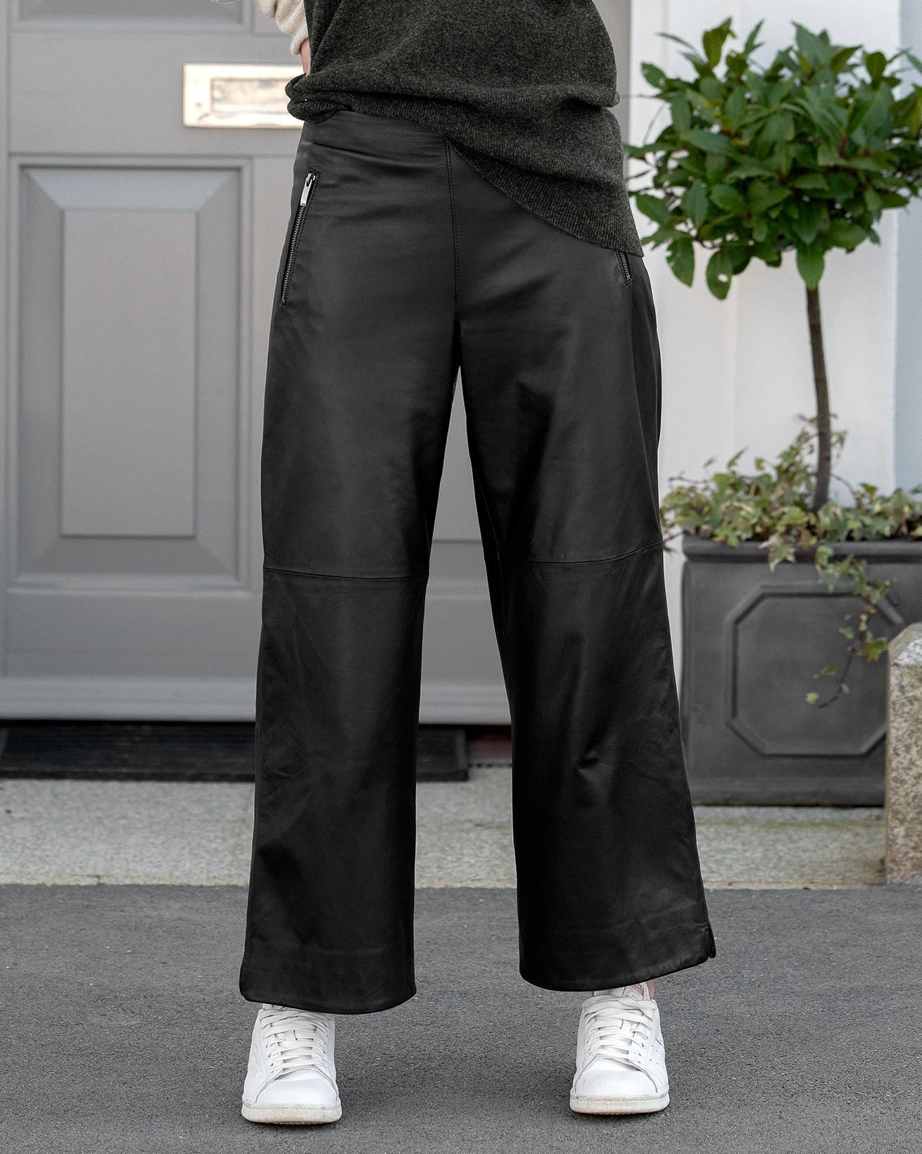 Cropped Wide Leg Leather Pants