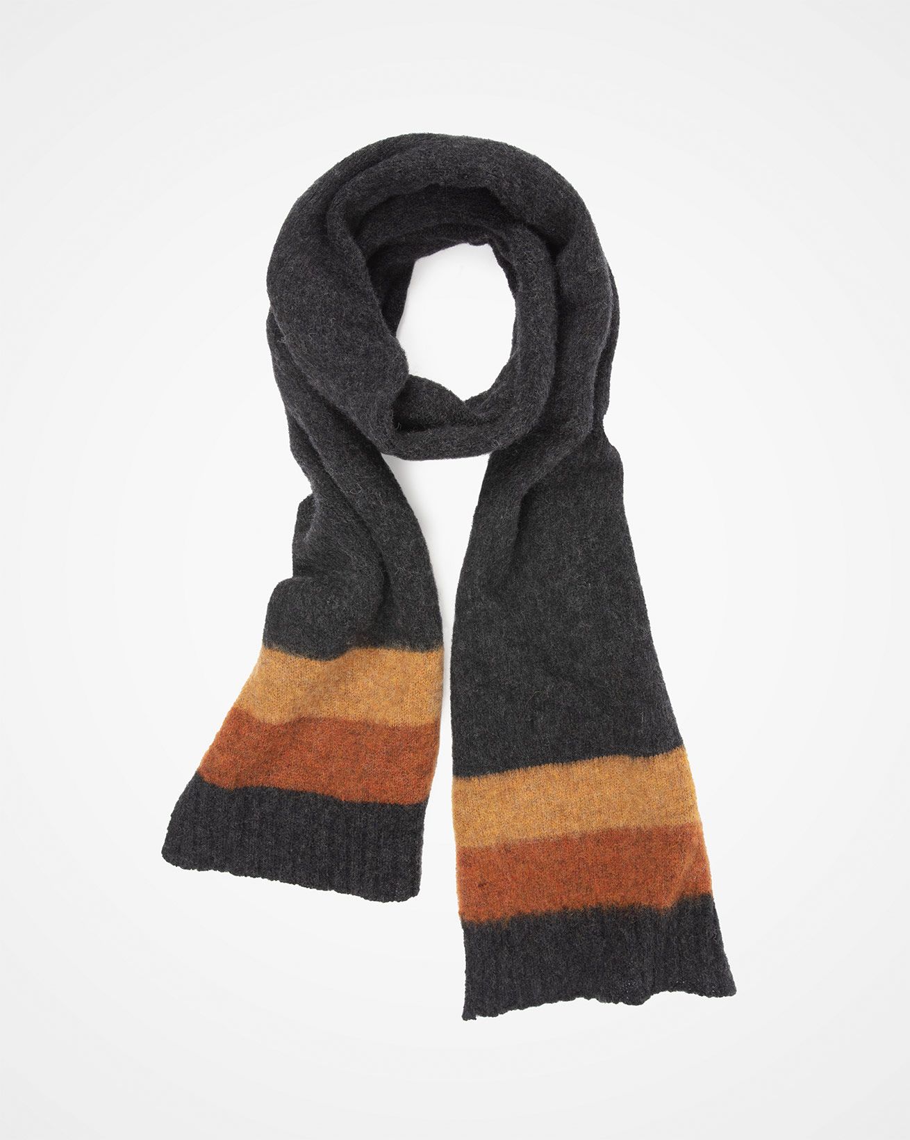7751_shetland-wool-scarf_charcoal-colourblock_swirl.jpg