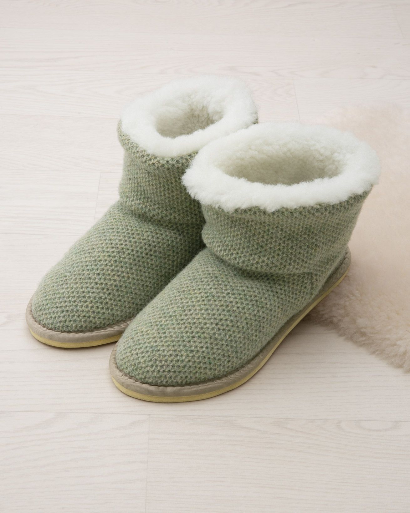 Knitted Shortie Slippers