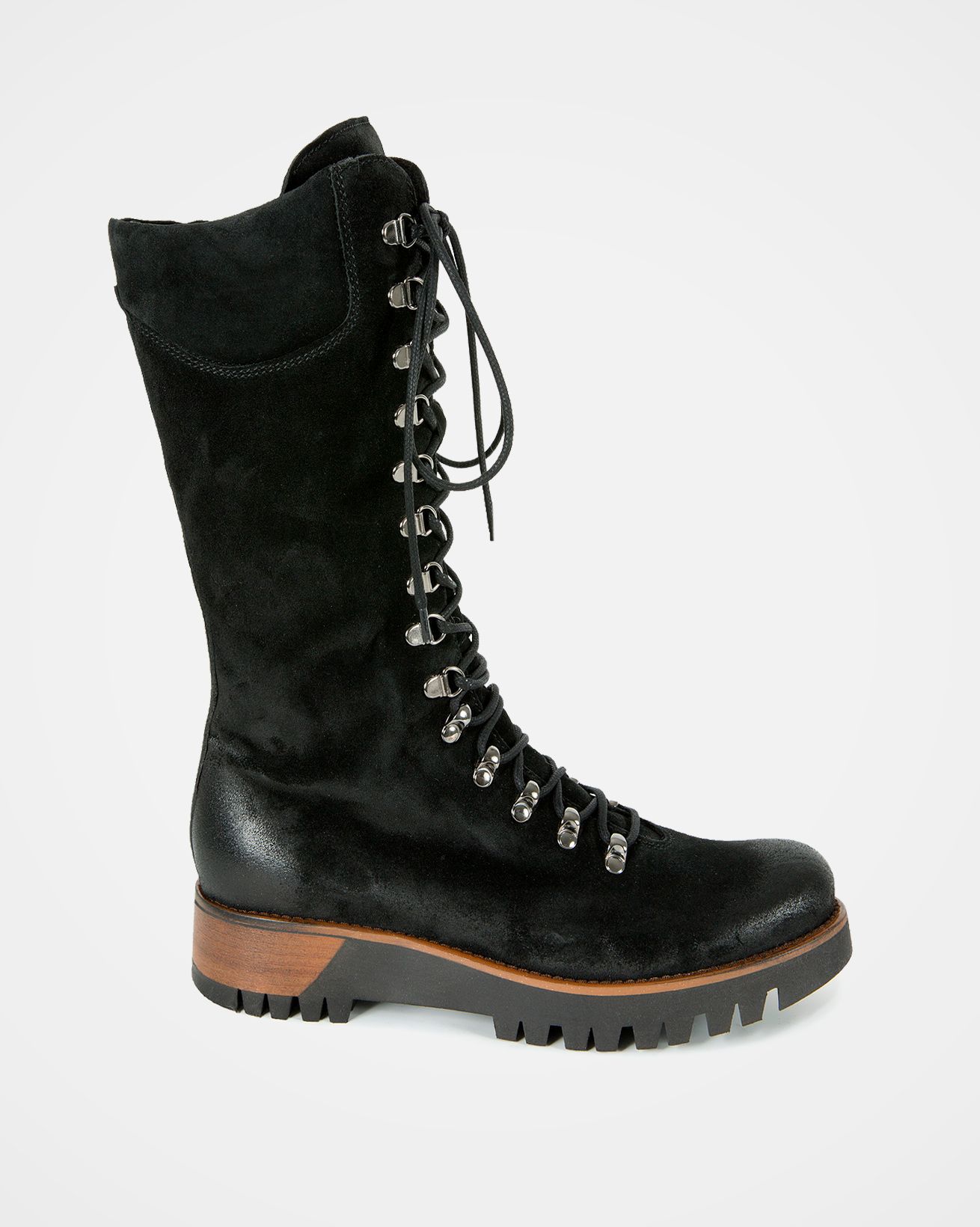 7082-wilderness-boots-black-outside-web-lfs-rev.jpg