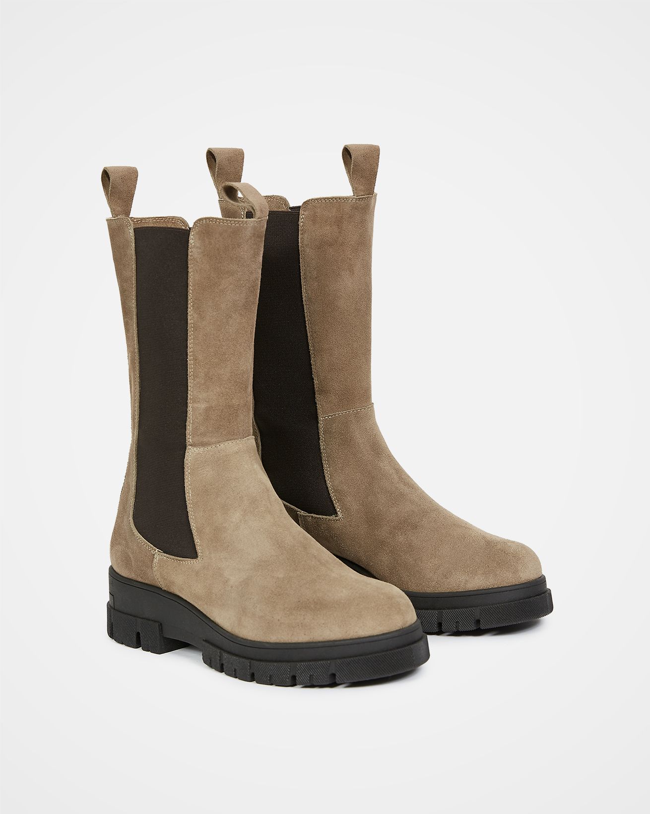 7842_chunky-tall-chelsea-boot_taupe-suede_pair_web.jpg