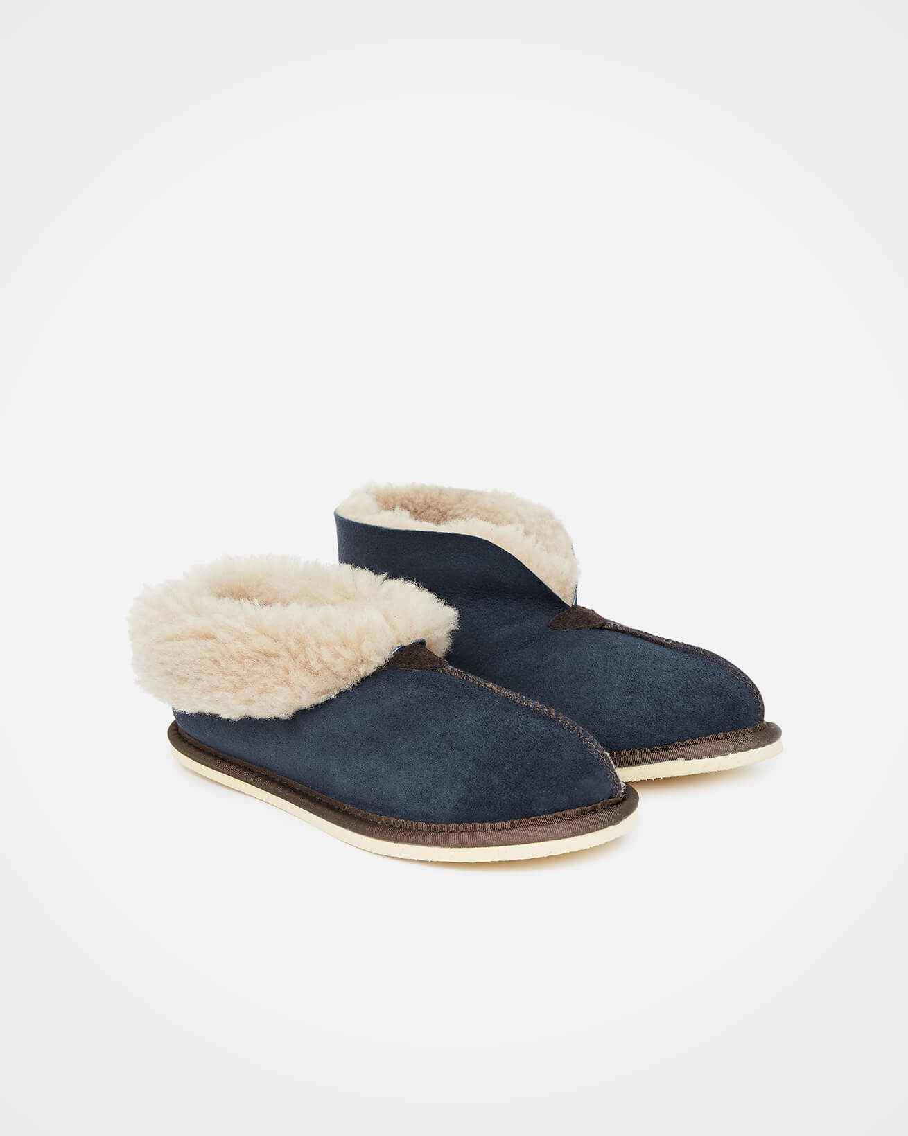2100_ladies-sheepskin-bootee-slippers_blue-iris_pair-2_v2_web.jpg