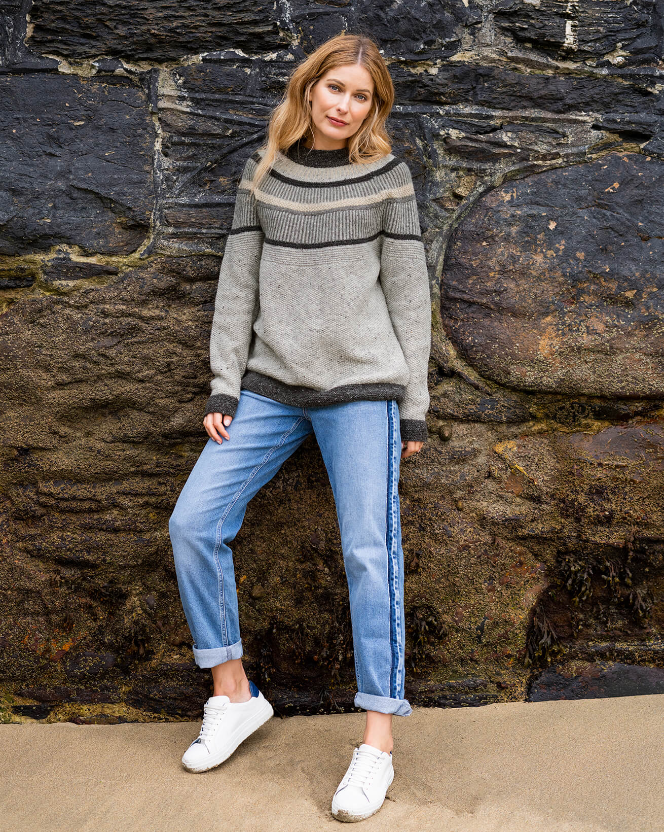 7675_statement-donegal-jumper_fossil-90_web.jpg