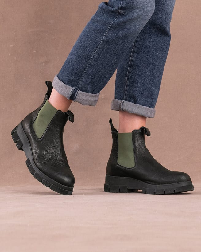 30 Chunky Chelsea Boots That Are So Comfortable
