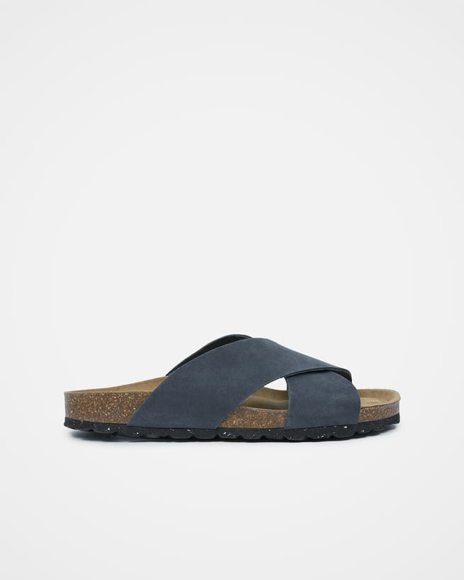 Nubuck Crossover Slide