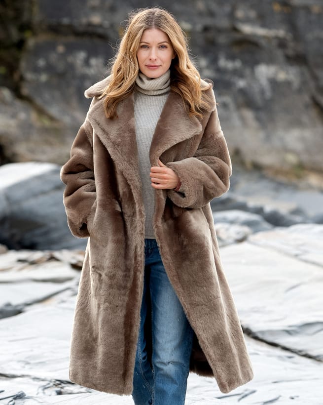Shearling Cozy Coat In Ivory